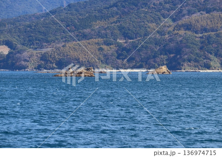 沈下崩壊で水没した横島（三菱横島炭鉱） 136974715