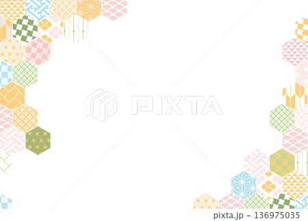 【春の背景素材】伝統文様のカラフルな和柄イラスト 136975035