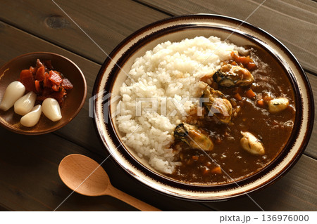 牡蠣カレー 136976000