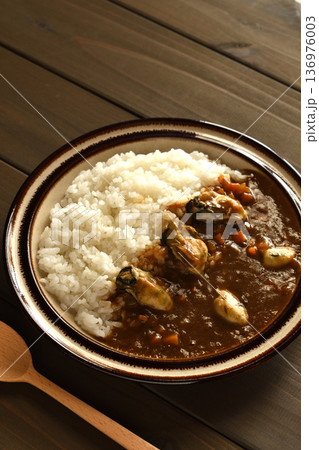 牡蠣カレー 136976003