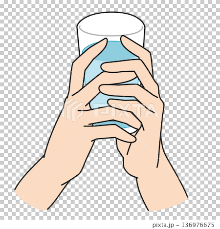 兩隻手拿著一杯水的插圖 136976675