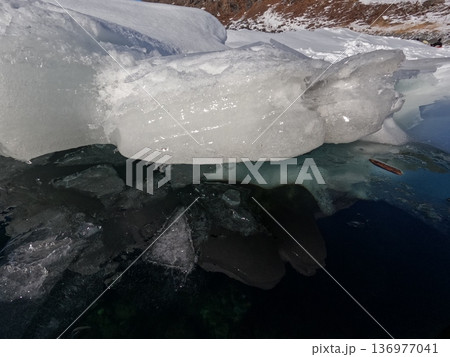 流氷の海 流氷の海 136977041