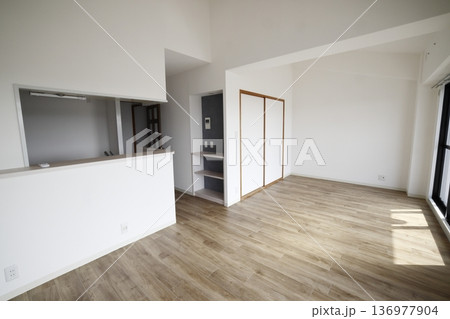 マンション空室 136977904