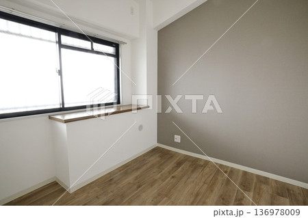 マンション空室 136978009
