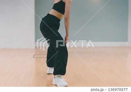dance practice 136978877