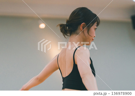 dance practice 136978900