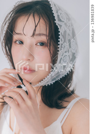 バレエコアファッションの女性 バレエコアファッションの女性 136981839