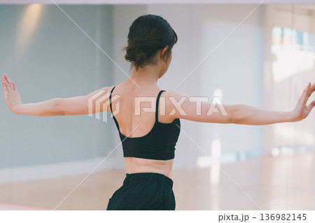 dance practice 136982145