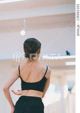 dance practice dance practice 136982165