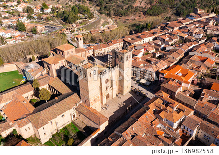 Aerial view of medieval Catedral de Santa Maria in Spanish city of Siguenza 136982558