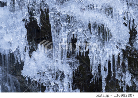 氷柱 氷柱 136982807
