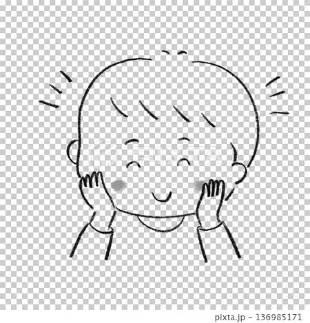 ほっと安心して笑顔になる子供 男の子 ほっと安心して笑顔になる子供 男の子 136985171