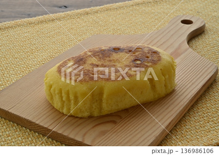 スイートポテトケーキ 136986106