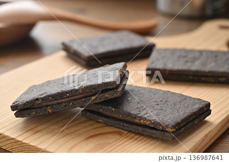 クリーム玄米ブラン　カカオ 136987641