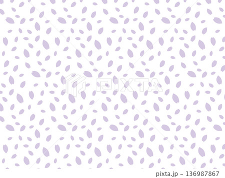 淡い紫色の背景パターン　花びら　ベクター 136987867