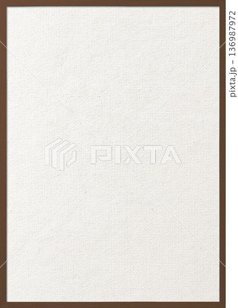 木製フレームの焦げ茶色の細い枠のある白い綿麻キャンバス地ボードの縦長の背景画像 木製フレームの焦げ茶色の細い枠のある白い綿麻キャンバス地ボードの縦長の背景画像 136987972