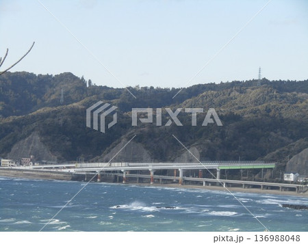 千葉県の勝浦にある八幡岬公園周辺の風景 千葉県の勝浦にある八幡岬公園周辺の風景 136988048