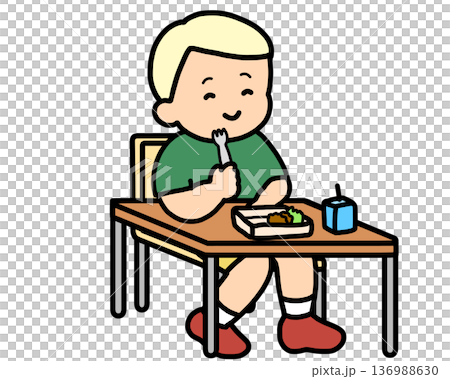 教室でフォークを使って昼食を食べる金髪の男の子 教室でフォークを使って昼食を食べる金髪の男の子 136988630
