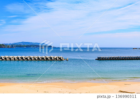 三陸 陸前高田の広田海水浴場 三陸 陸前高田の広田海水浴場 136990311