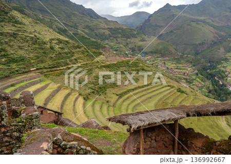 Ancient Inca terraces and ruins at Pisac in the Sacred Valley, Peru 136992667