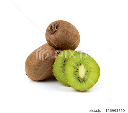 Kiwi fruit isolated. Green kiwifruit slice, kivi cut 136993860