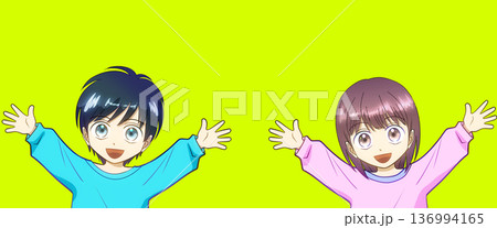 明るく元気な男の子と女の子のアニメ風イラスト 136994165