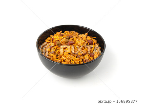 Navrattan namkeen mixture. Indian nimko snack, spicy and sweet farsaan 136995877