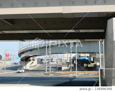 宇都宮　LRT沿線　2月の晴れの日 136996366