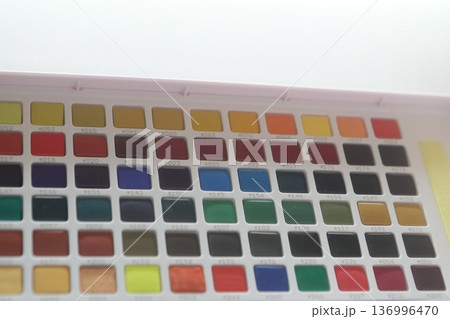 画材 136996470