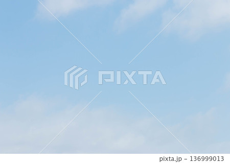 青い空と白い雲 青い空と白い雲 136999013