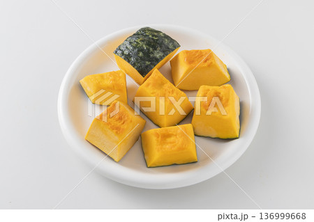 カットかぼちゃ　かぼちゃ 136999668