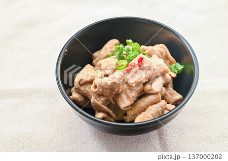豚白もつ煮　 137000202