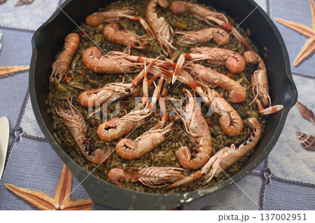 Mediterranean Rice with Prawns or Langoustines Mediterranean Rice with Prawns or Langoustines 137002951
