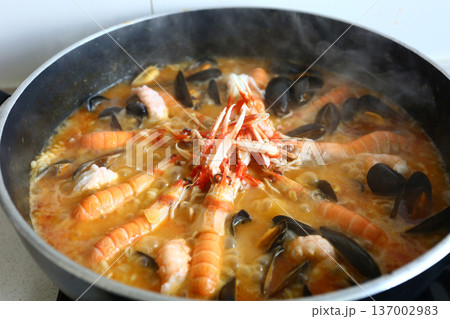 Mediterranean Rice with Prawns or Langoustines Mediterranean Rice with Prawns or Langoustines 137002983