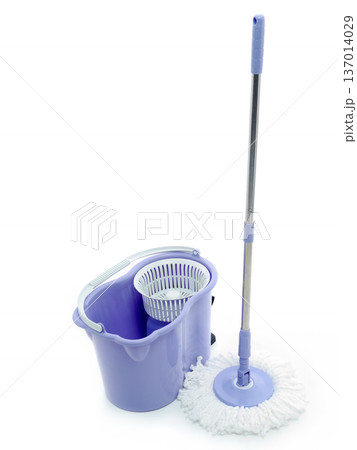 Mop and bucket Mop and bucket 137014029