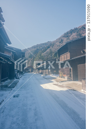 【奈良井宿】雪景色の宿場町【木曽路】 137015090