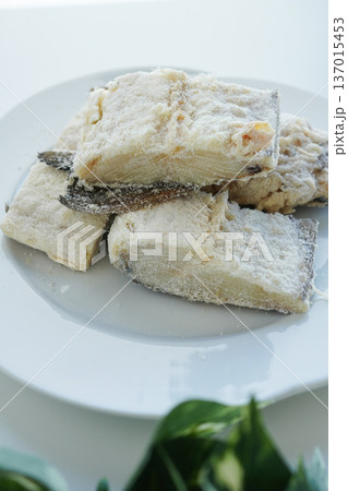 ポルトガル・スペイン食材　バカラオ　クローズアップ　白バック 137015453