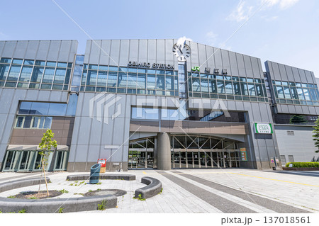 北海道帯広市 快晴のJR帯広駅(南口) 北海道帯広市 快晴のJR帯広駅(南口) 137018561