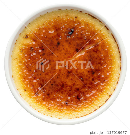 Creme brulee custard dessert ramekin caramelized sugar crust rich treat 137019677
