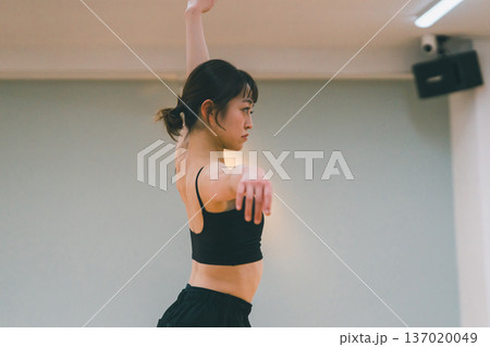 dance practice 137020049
