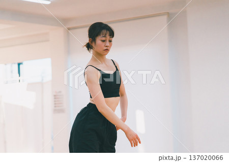 dance practice 137020066