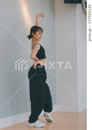 dance practice 137020126