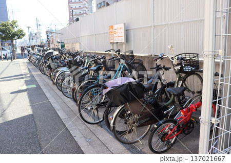 堺市三国ヶ丘駅前駐輪場 137021667
