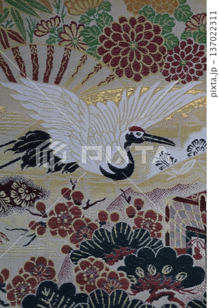 アンティーク帯の生地 137022311