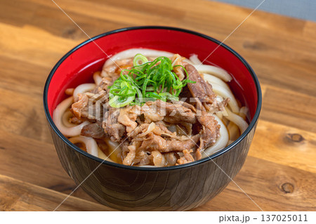 肉うどん 肉うどん 137025011