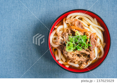 肉うどん 肉うどん 137025029