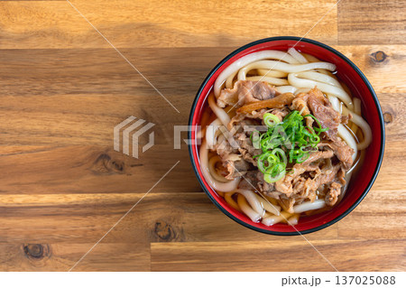 肉うどん 137025088