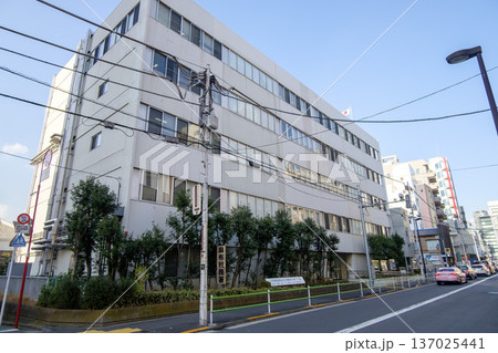 東京都 麻布税務署の外観 (東京都港区西麻布) 東京都 麻布税務署の外観 (東京都港区西麻布) 137025441