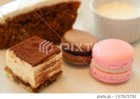 おいしいケーキバイキング 137025782