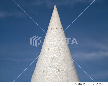 Contemporary sculpture featuring subtle textures and geometric elegance extending towards horizon 137027530